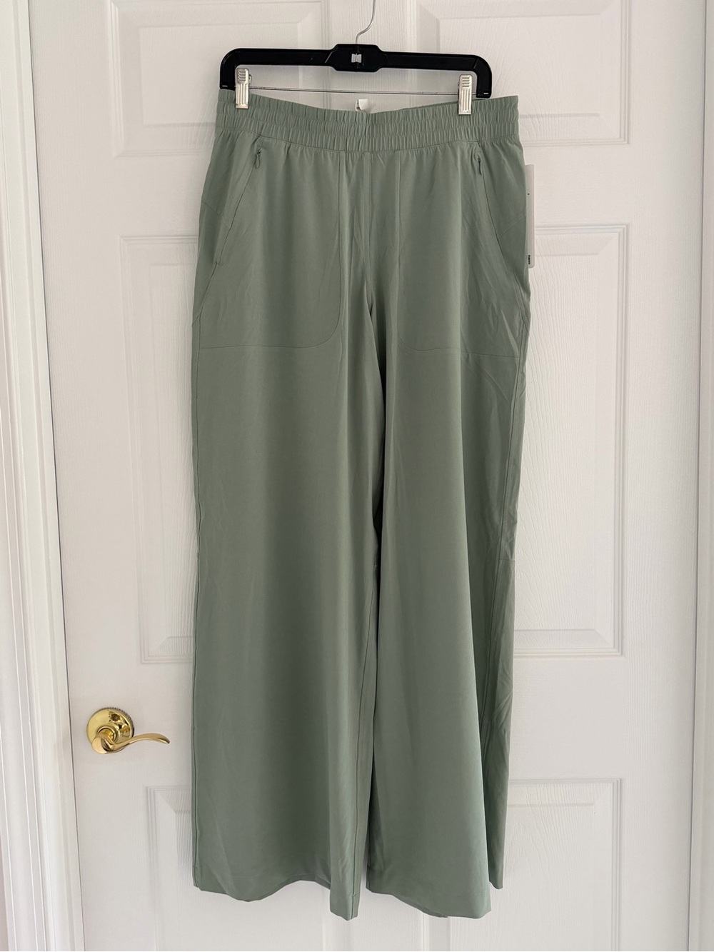 lululemon athletica Sage Green Wide-Leg Pull-On Pants